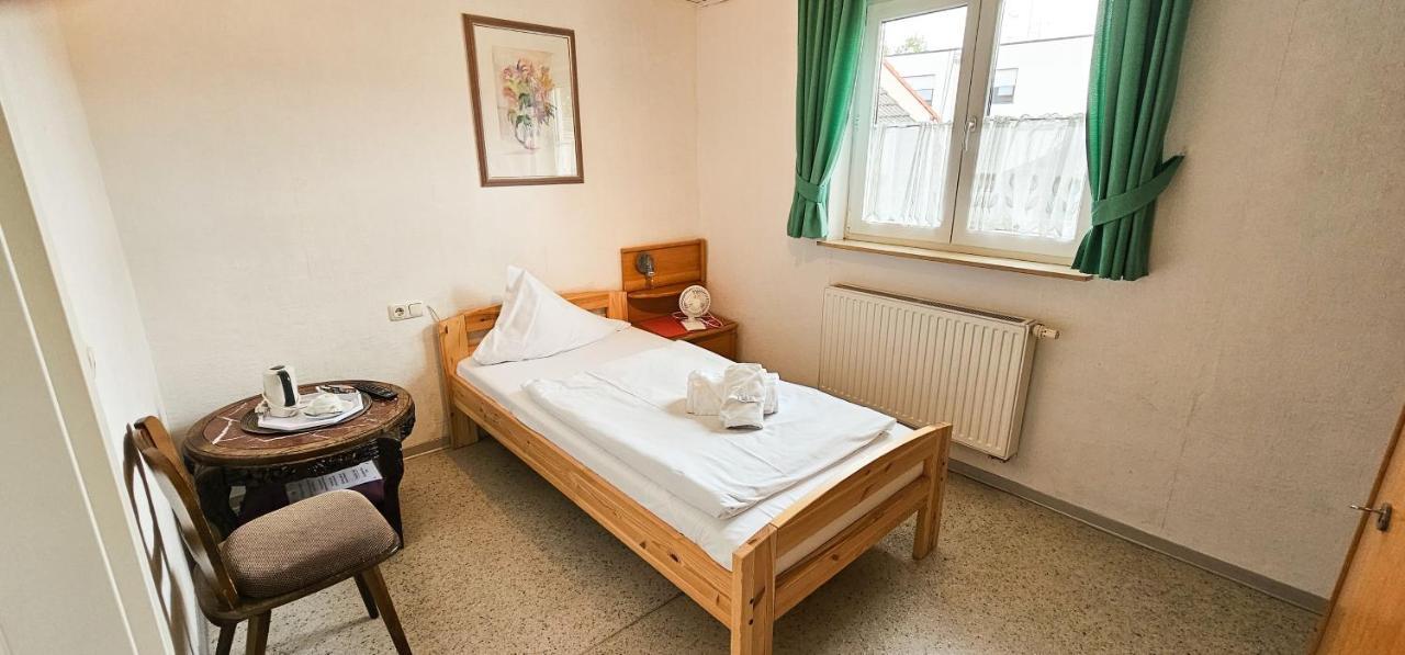 Pension Il Classico Groß-Zimmern Kültér fotó